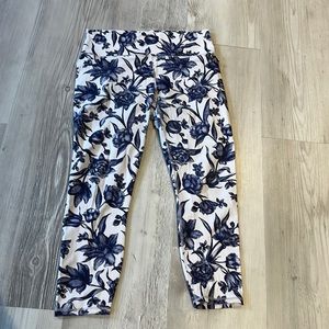 Amazing blue and white floral fabletics leggings